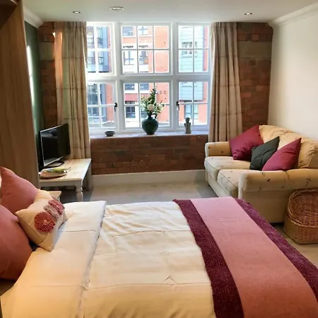 Chocolets - The Cosy